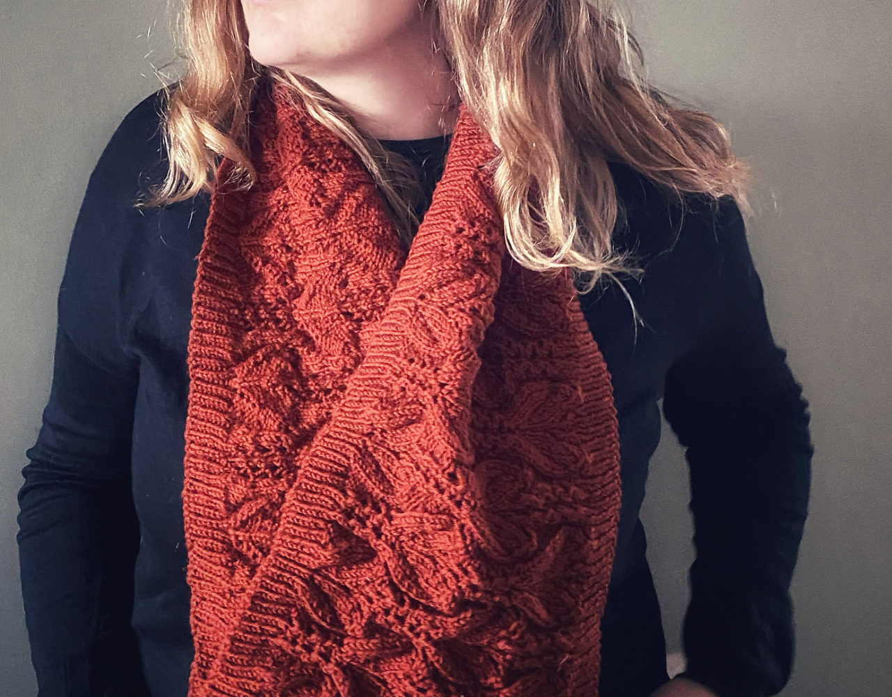 Diffraction Cowl by Kelly Menzies