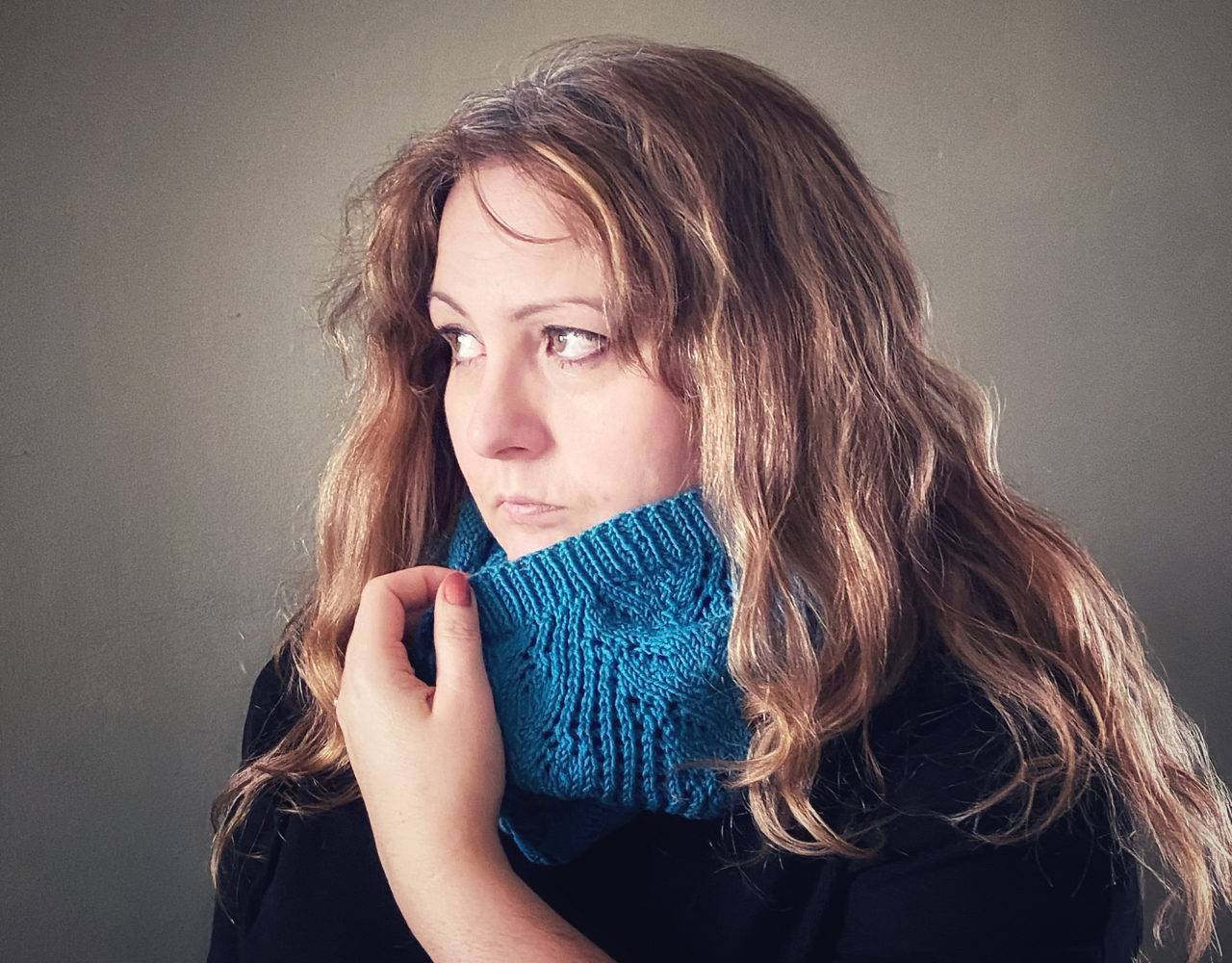 Stormy Seas Cowl by Kelly Menzies