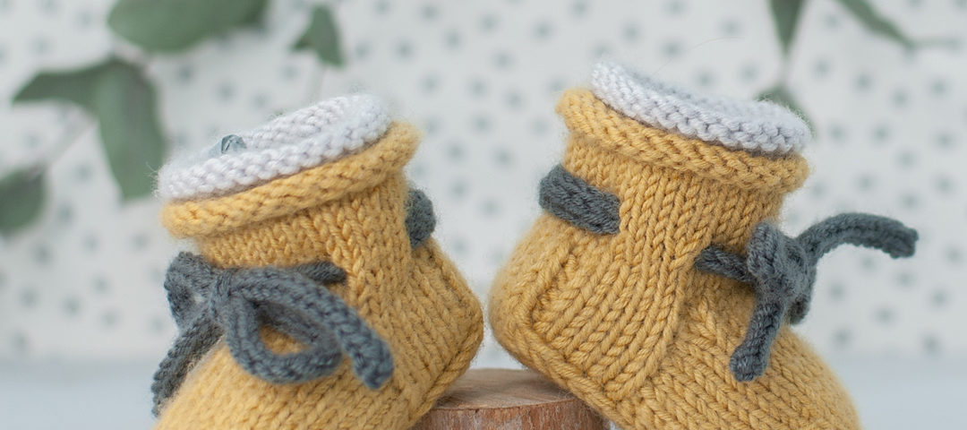 'Tom' stay-on baby bootie by Julia Adams Patterns
