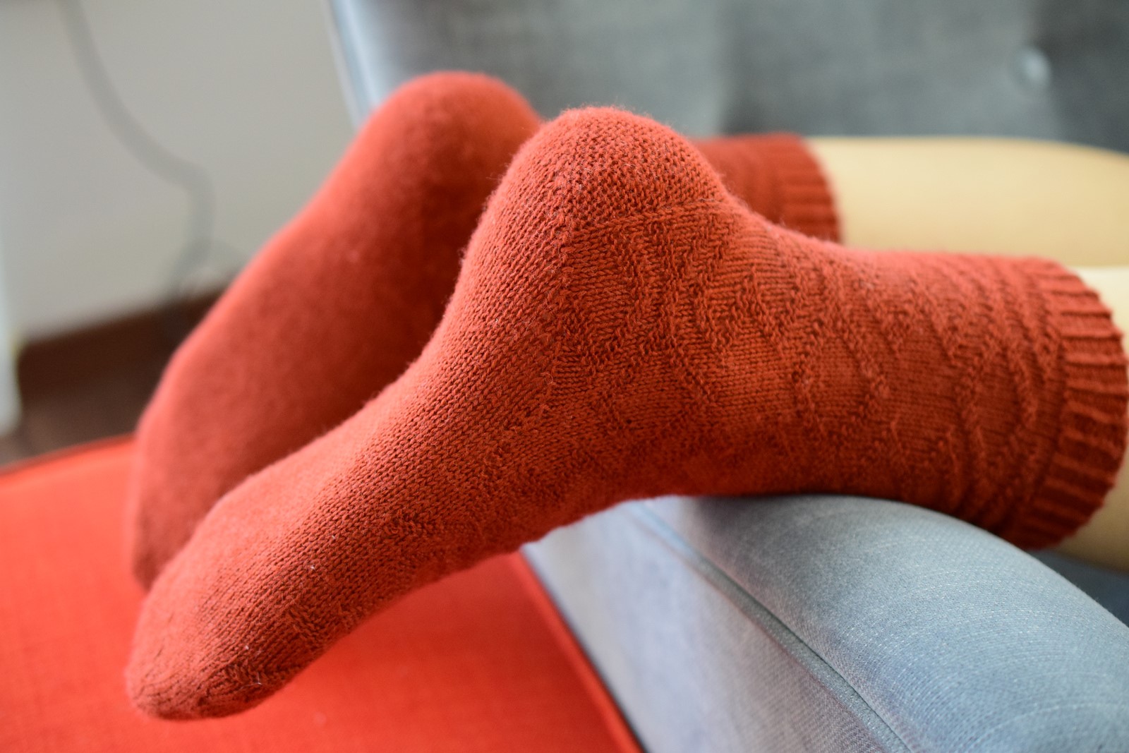 Alane socks by Zsuzsanna Orthodoxou