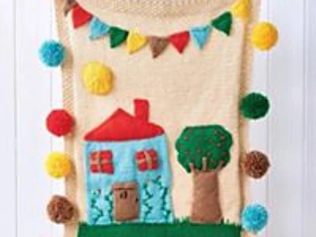 Applique baby blanket by Nicola Valiji