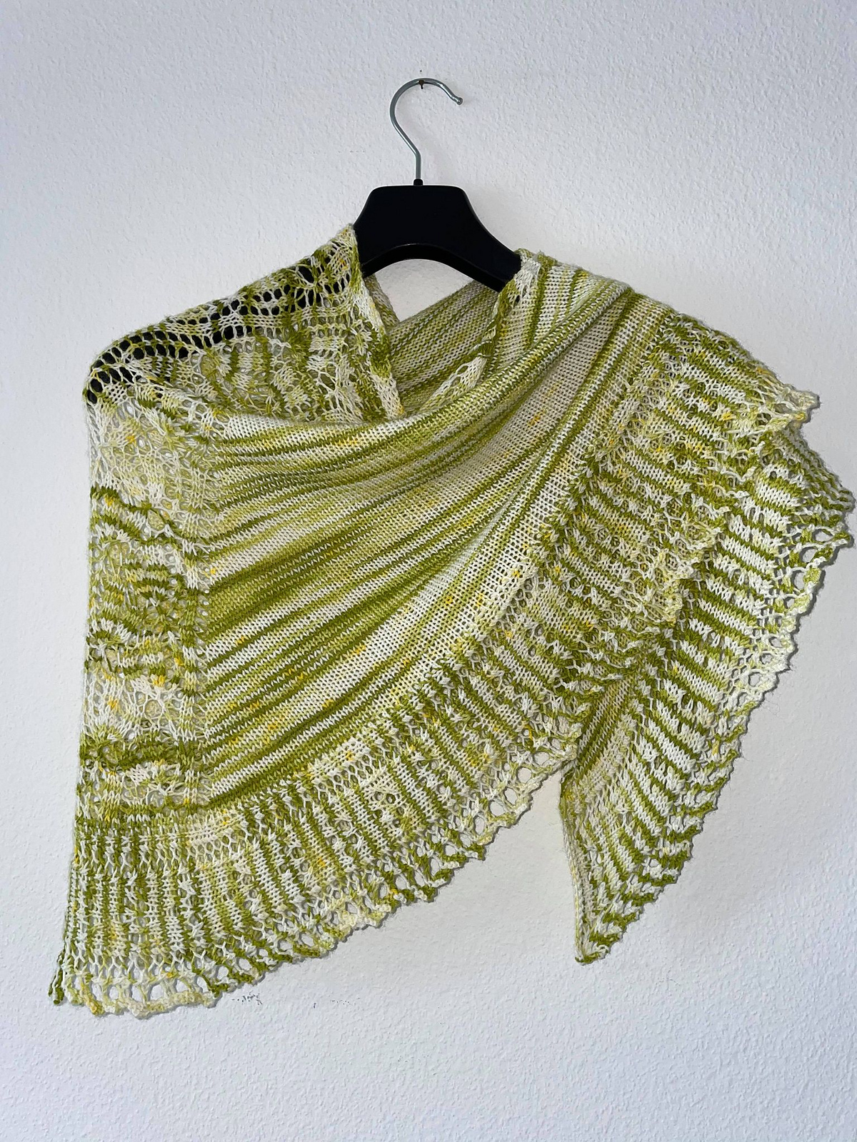 Jinma Shawl by Tsai Tenn