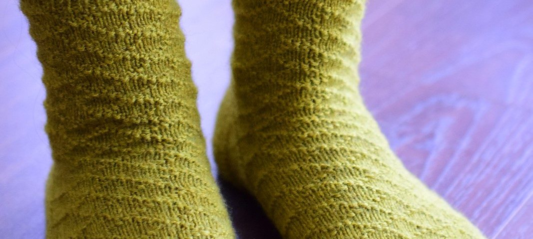 Mara socks by Zsuzsanna Orthodoxou