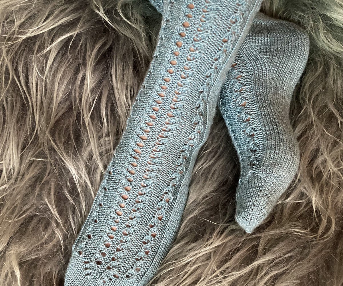 Meandering Socks by Annelie Verbrugge