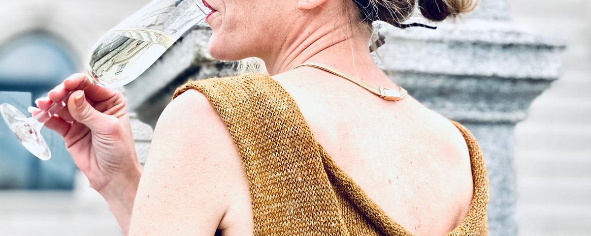 Top Gold by Meret Buetzberger