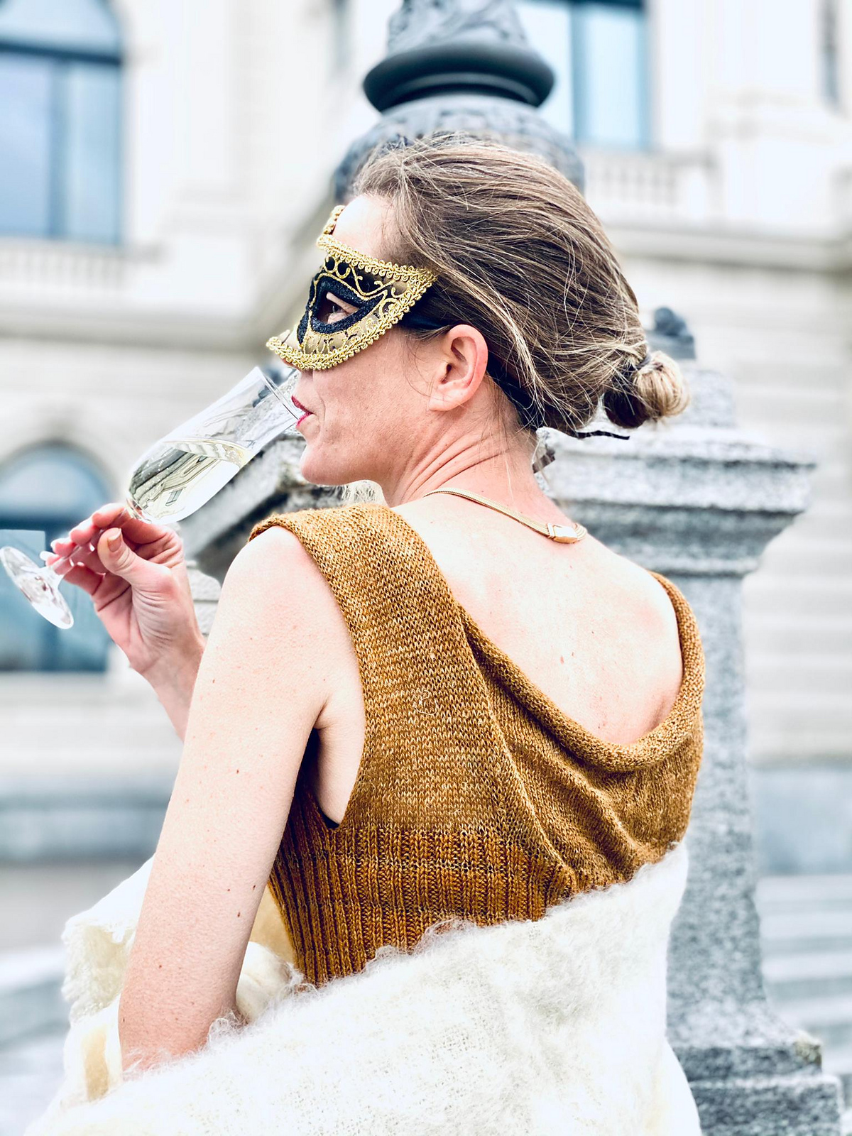 Top Gold by Meret Buetzberger