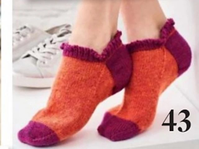 ankle sock picot edge by Nicola Valiji